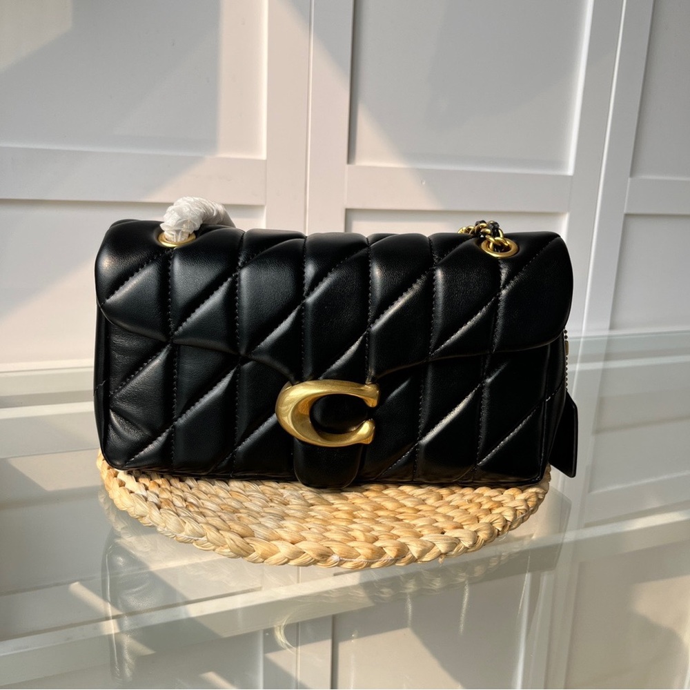 🍀Coach Tabby Shoulder Bag 26 With Pillow Quilting